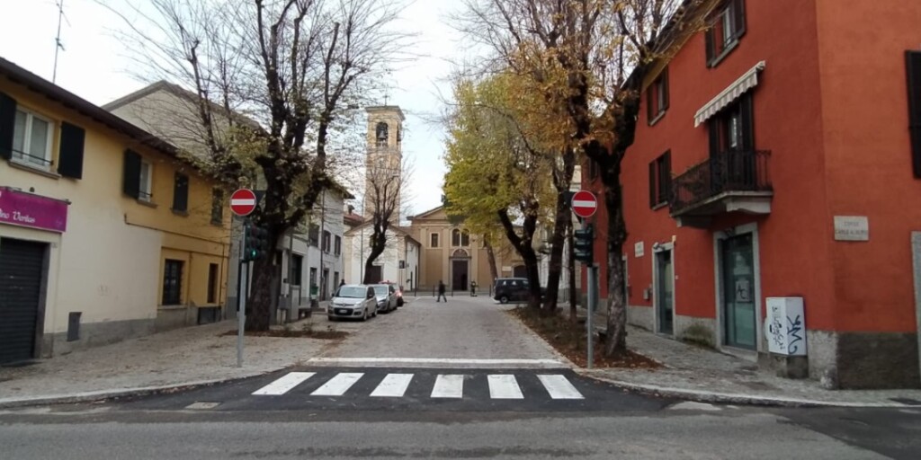 2021-01-11_PESCARENICO piazza_padre_cristoforo_1